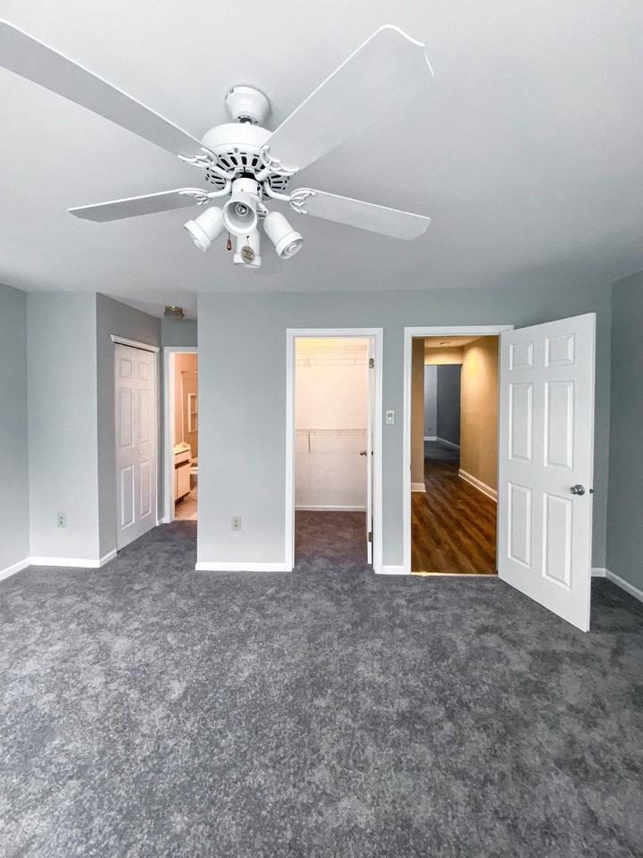 60 Summit Ct - Photo 5 of 17