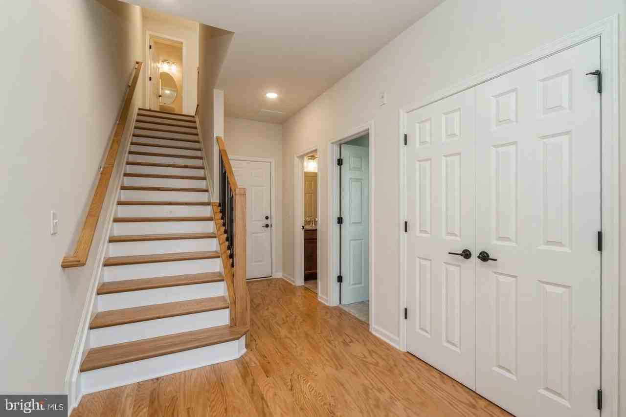 103 Vaughn Dr Ext - Photo 5 of 36