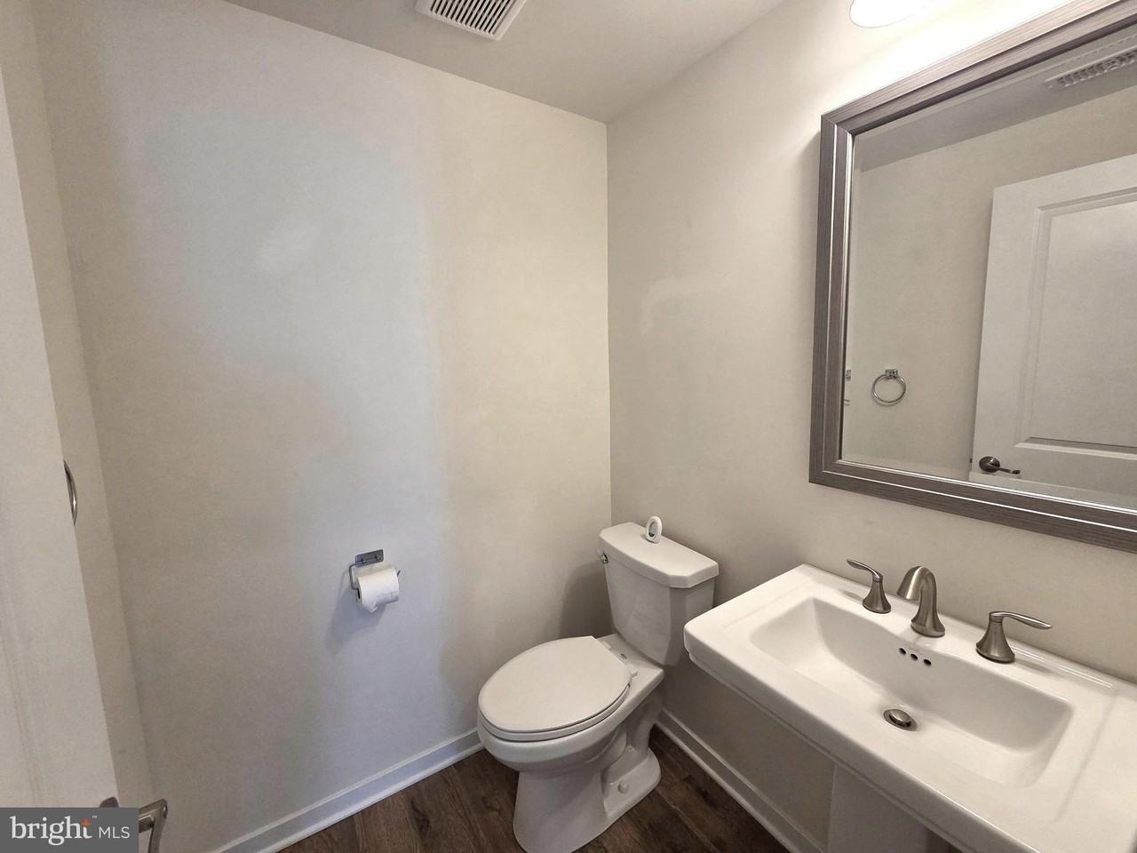 1883 Boulder Dr - Photo 6 of 38