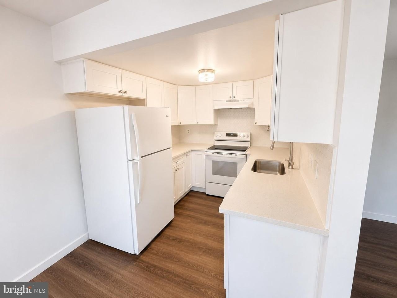5081 Defford Pl #2ndFLUNITA - Photo 3 of 8