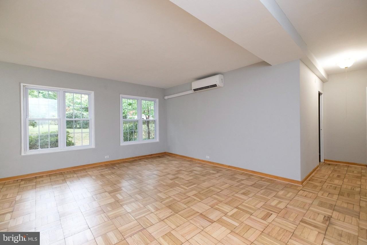 3117 Ravensworth Pl - Photo 6 of 25