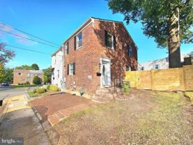 3109 Mosby St - Photo 1 of 1