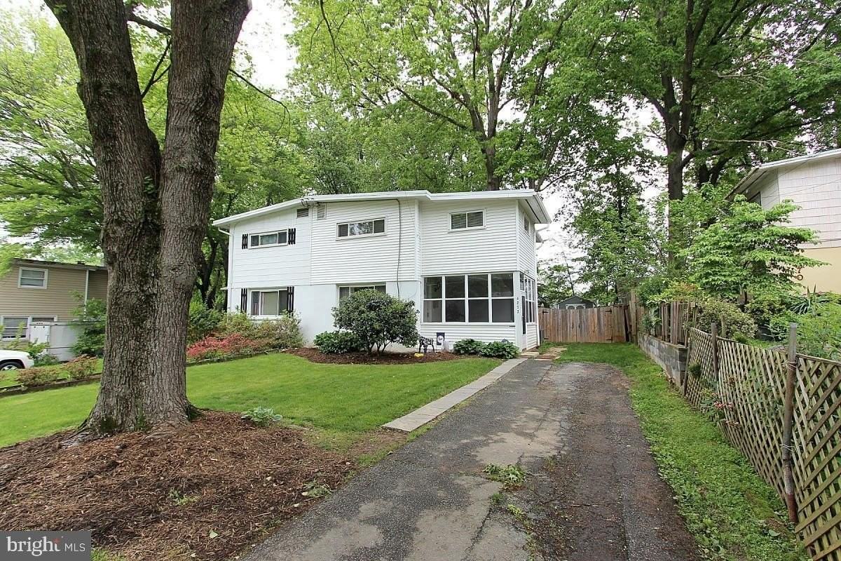 4272 Allison Cir - Photo 3 of 36