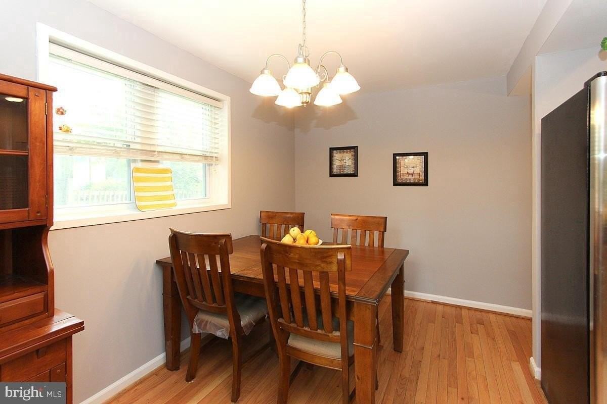 4272 Allison Cir - Photo 6 of 36