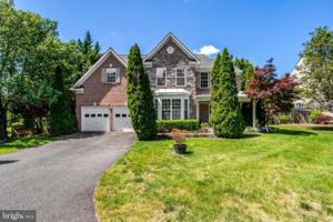 featured image of 4900 Sunset Ln