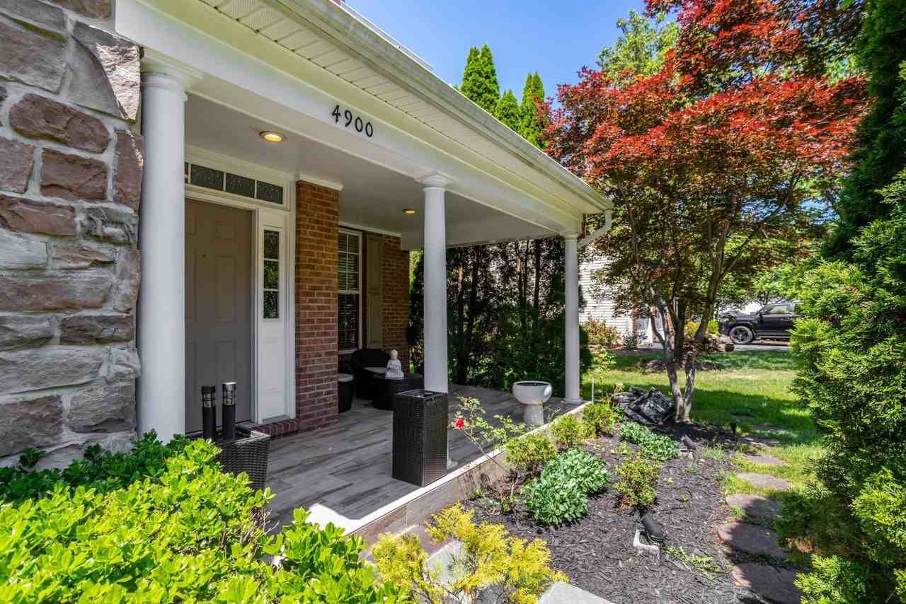 4900 Sunset Ln - Photo 4 of 50