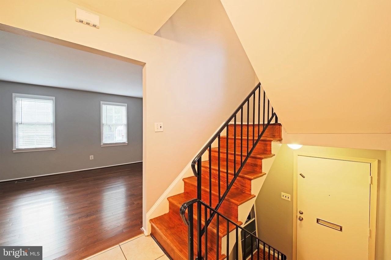 3334 Webley Ct - Photo 3 of 30