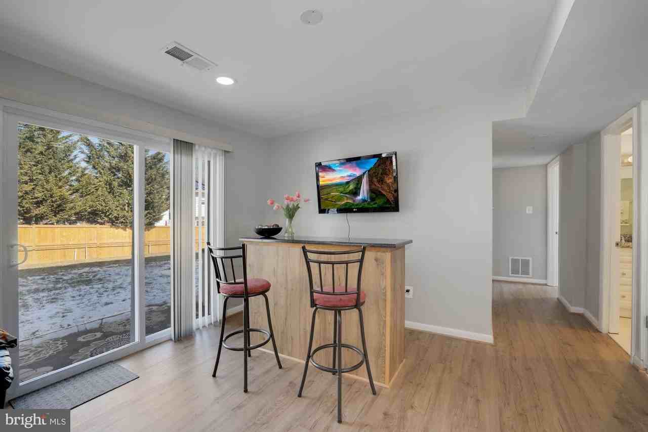 8418 Stonewall Dr - Photo 5 of 18