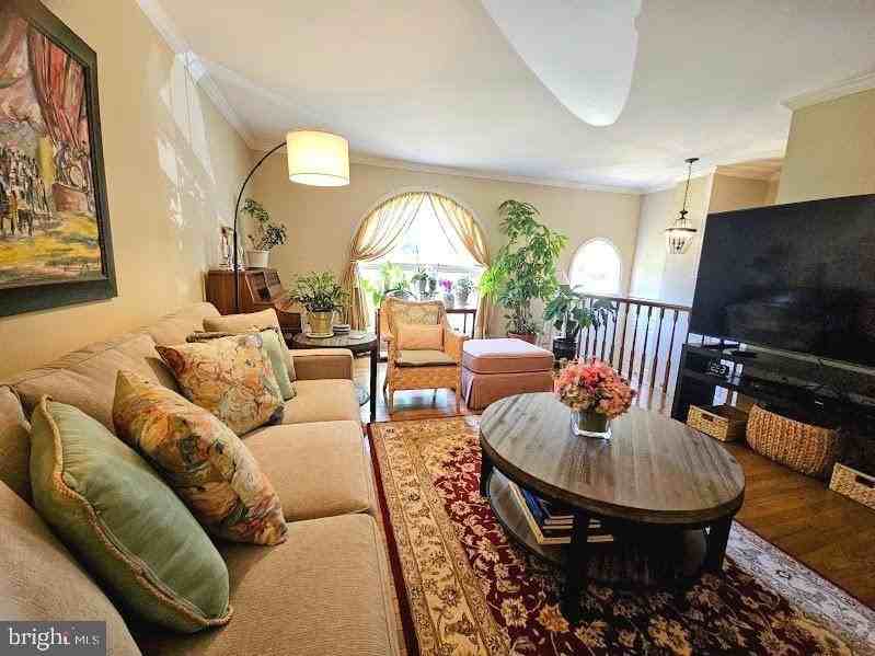 2997 Mission Square Dr - Photo 6 of 50