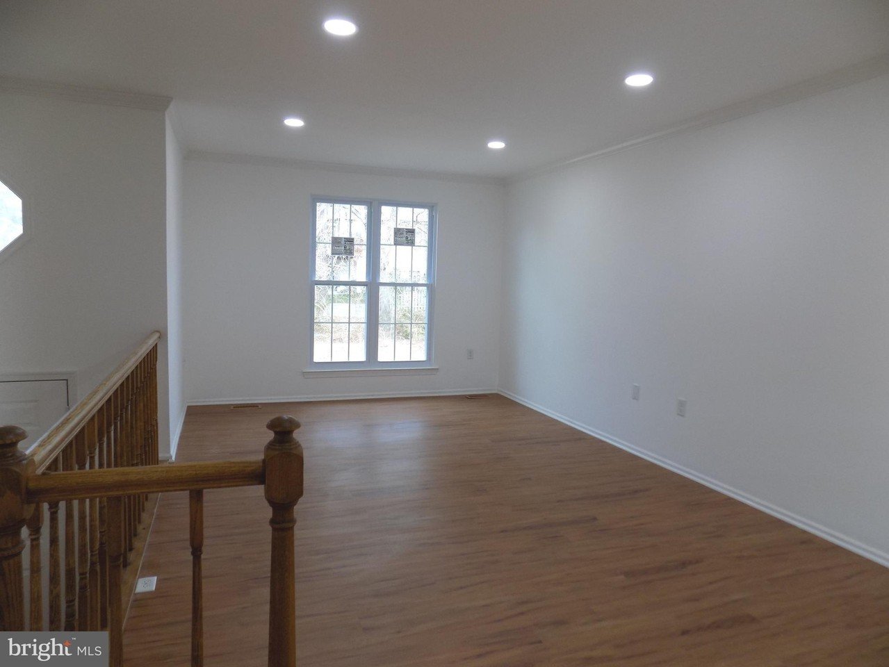 10598 Reeds Landing Cir - Photo 4 of 14