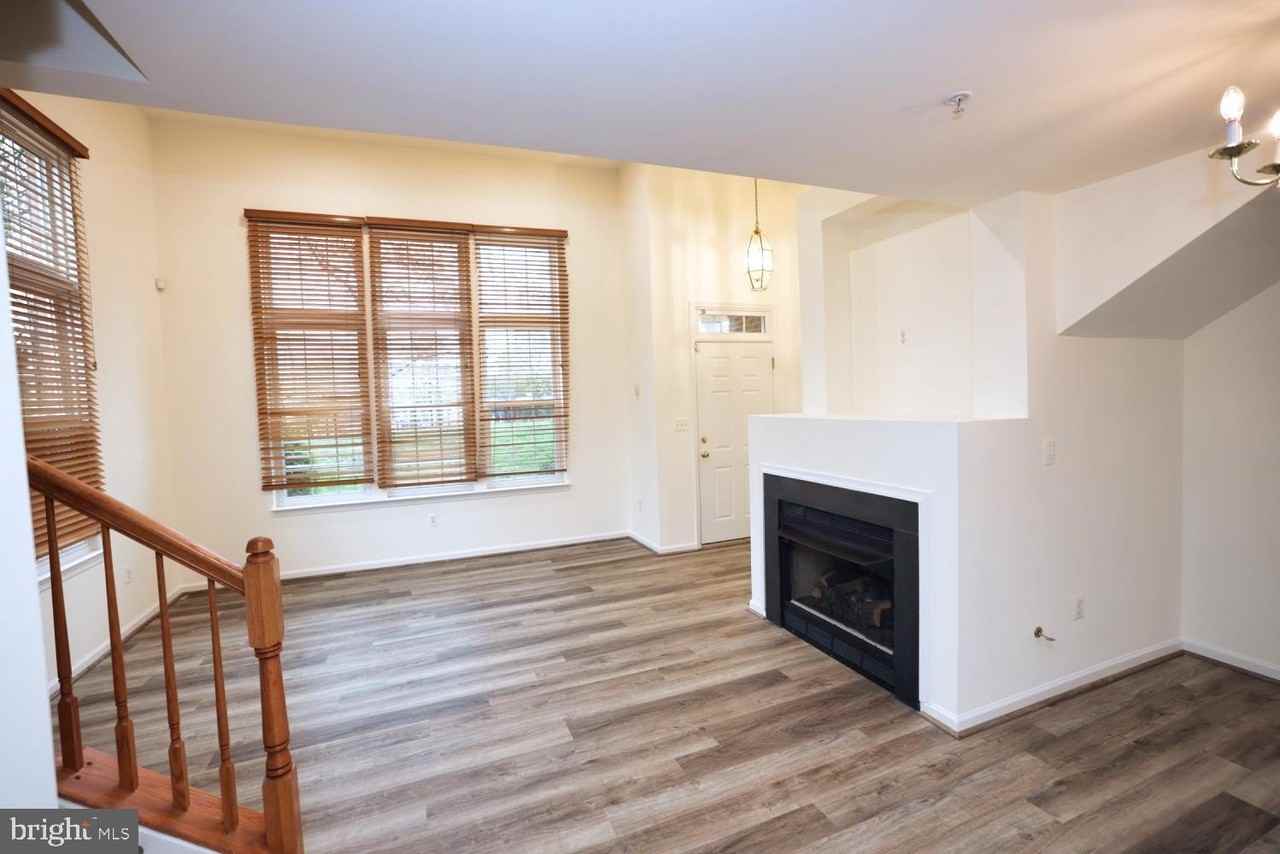 42309 Onyx Ter - Photo 6 of 29