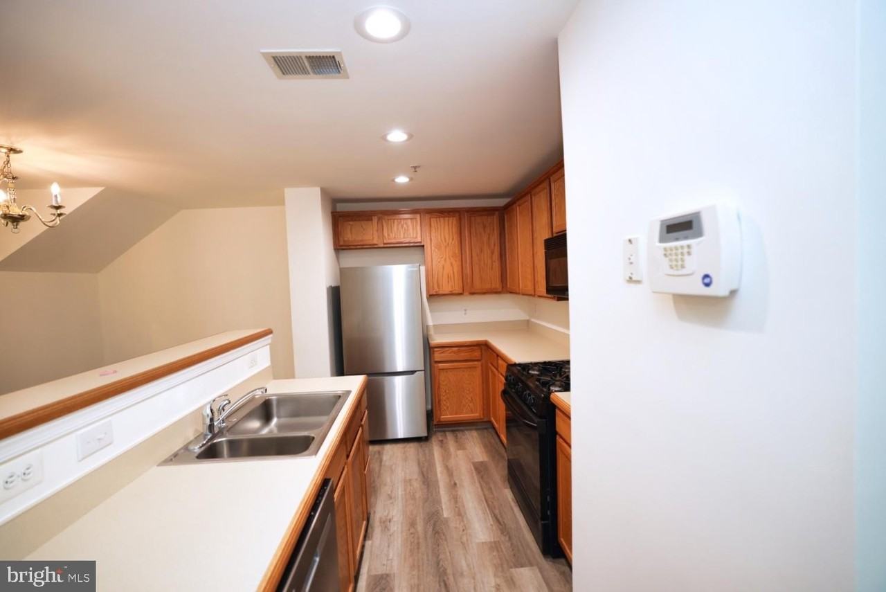 42309 Onyx Ter - Photo 7 of 29
