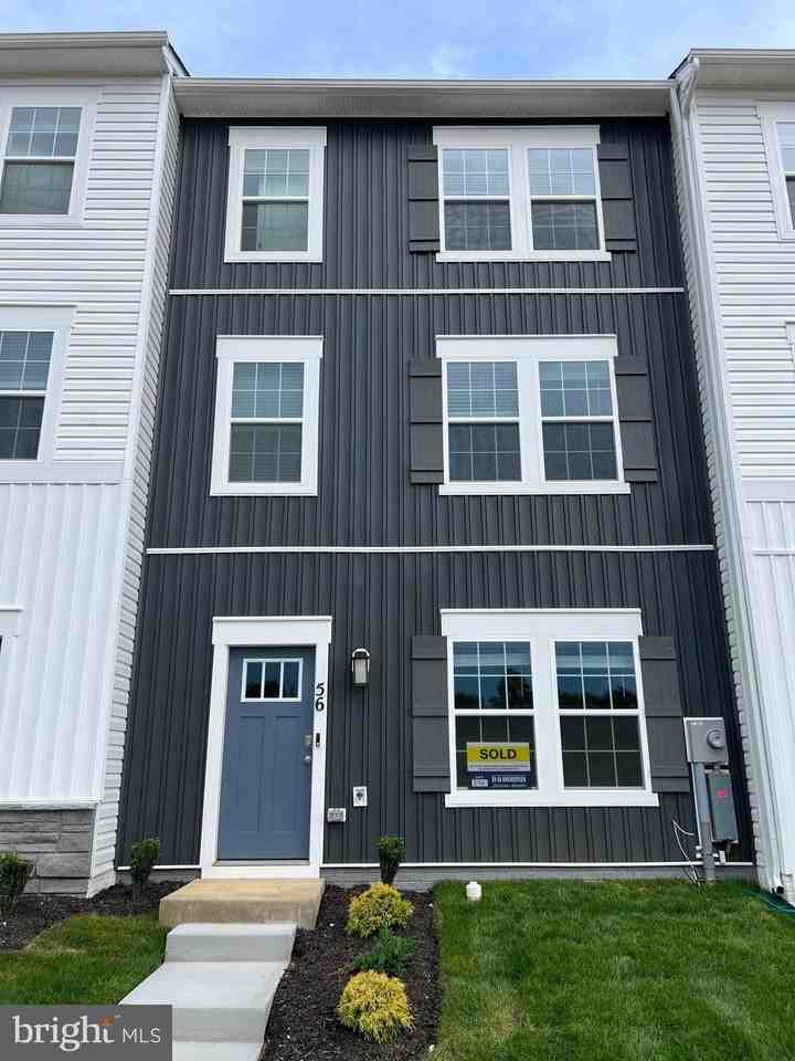 56 Aloma St - Photo 2 of 2