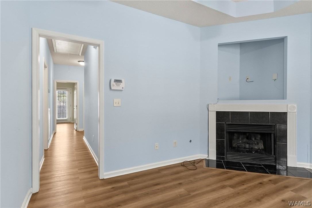 6402 Covington Villas Dr - Photo 3 of 24