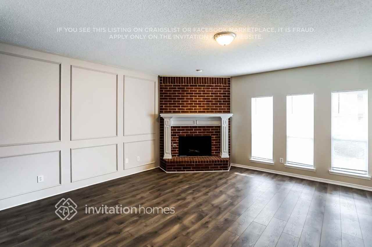4103 English Ivy Dr - Photo 3 of 15