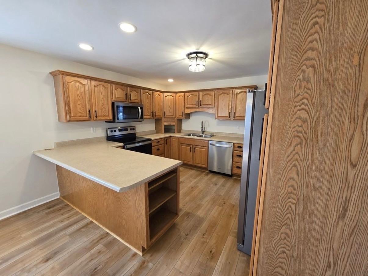 185 Big Springs Rd - Photo 3 of 12