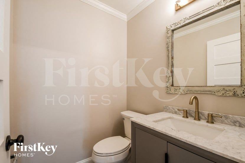 3218 Tiber St - Photo 7 of 15