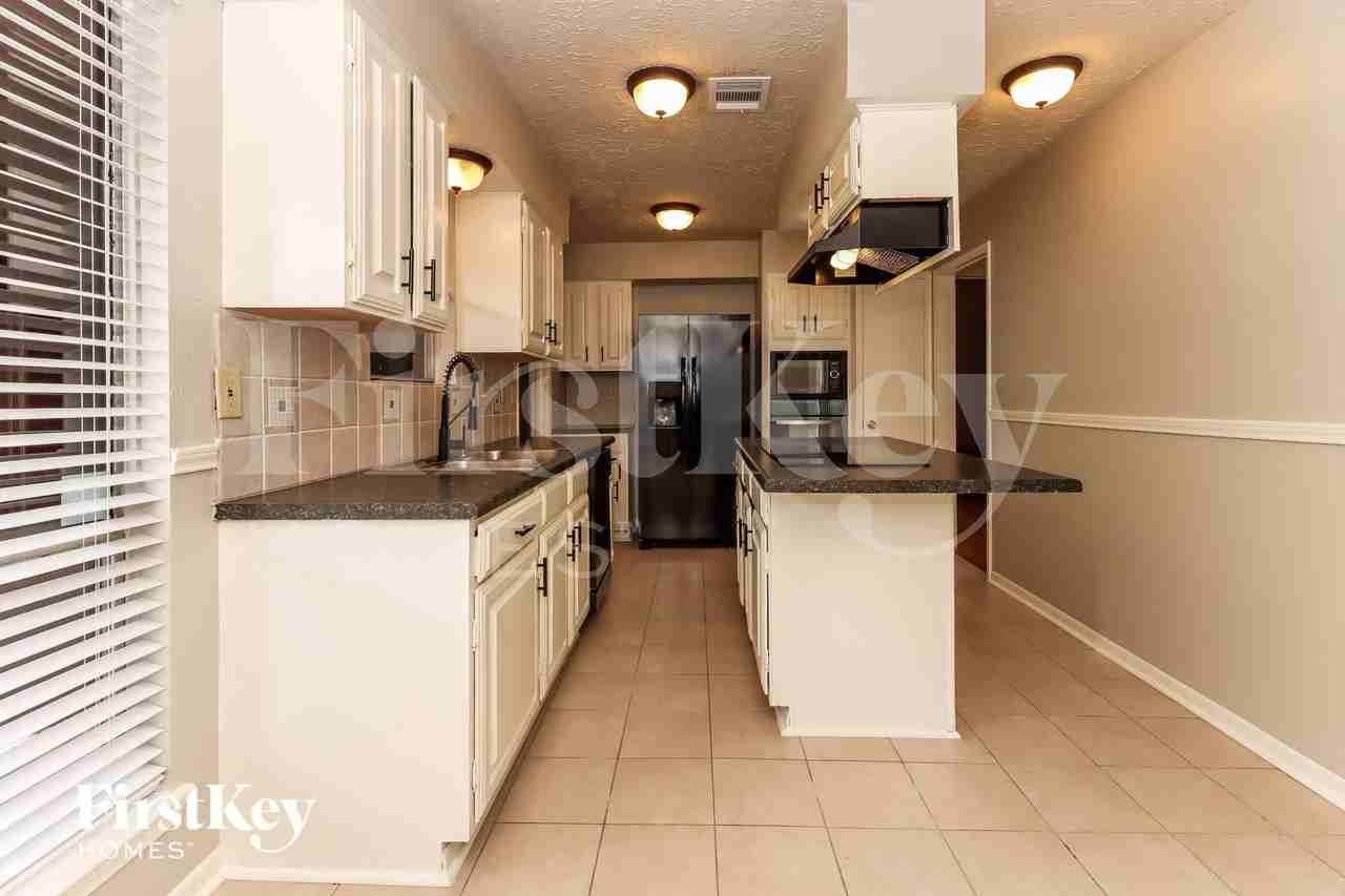 16518 Royal Mile Ln - Photo 6 of 15