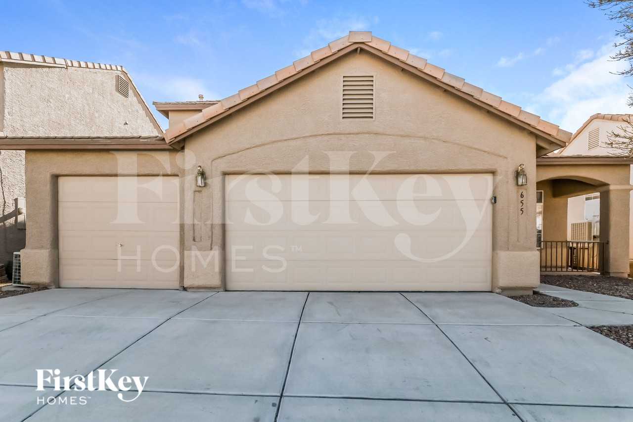 655 Corona Run Ave