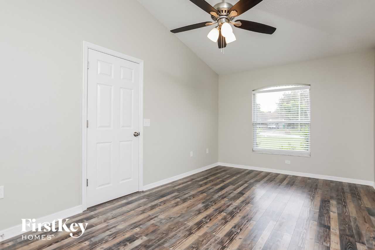 662 Armadillo Dr - Photo 7 of 15