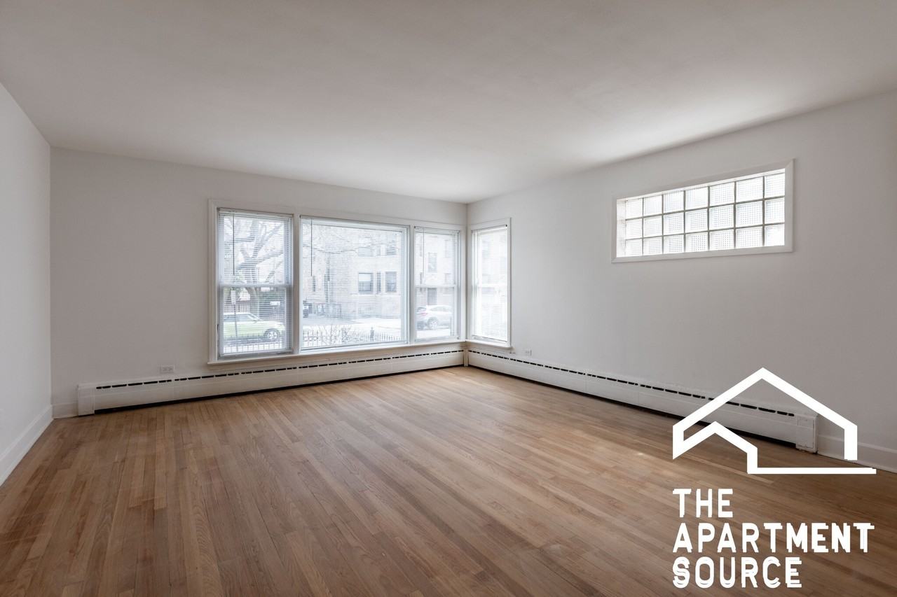 4818 N Saint Louis Ave #1 - Photo 3 of 15