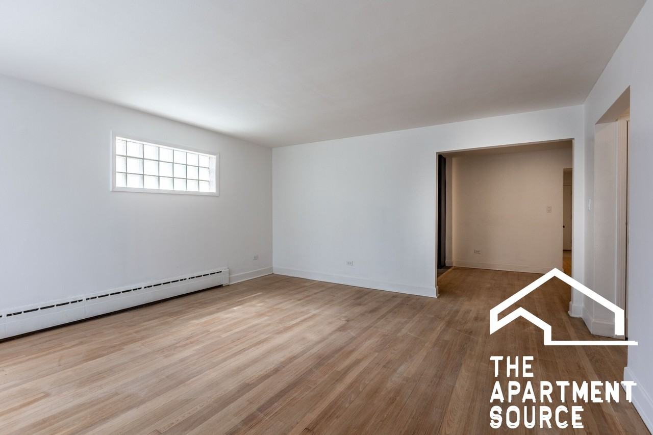 4818 N Saint Louis Ave #1 - Photo 4 of 15