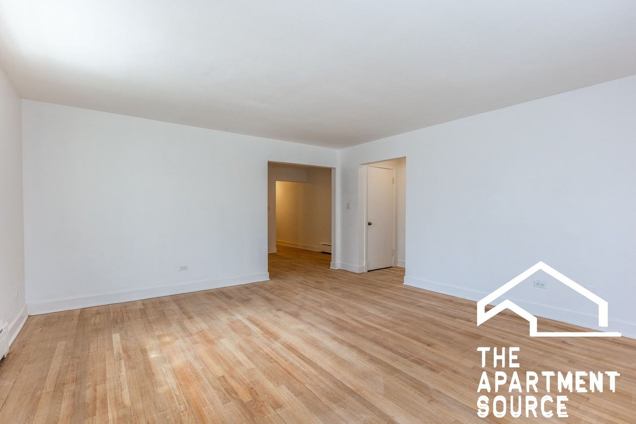 4818 N Saint Louis Ave #1 - Photo 5 of 15