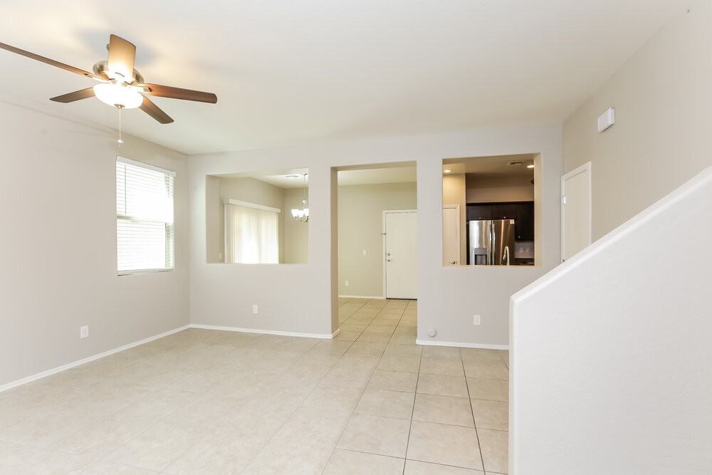 2670 N 73rd Dr - Photo 4 of 17