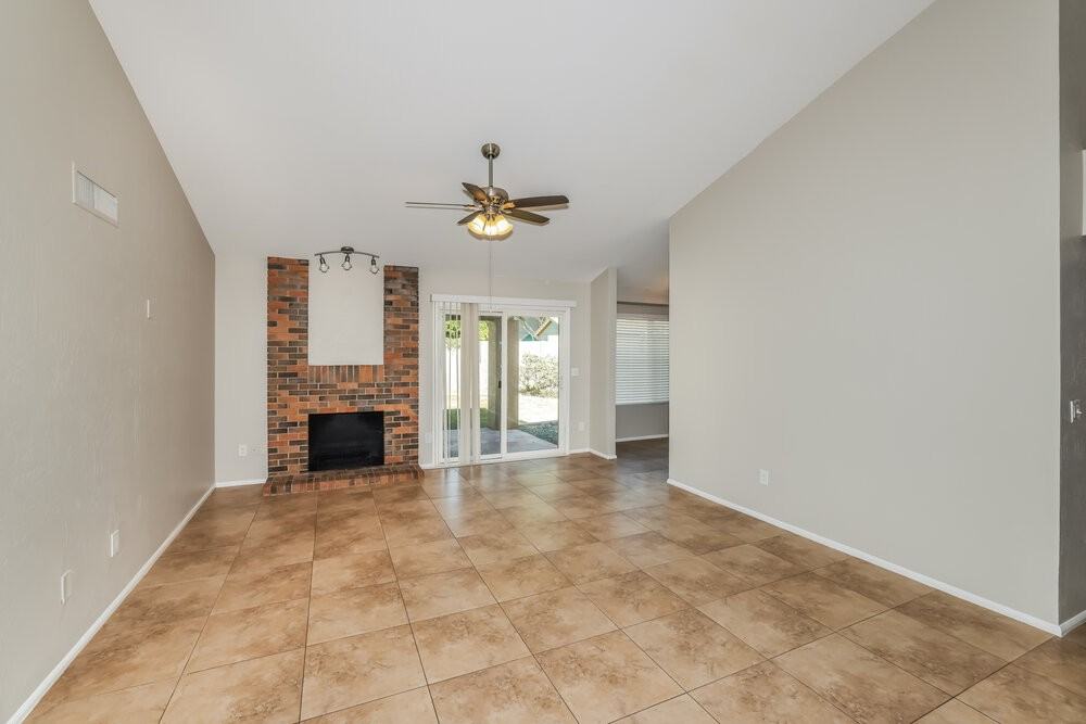 4814 W Mcrae Way - Photo 4 of 16
