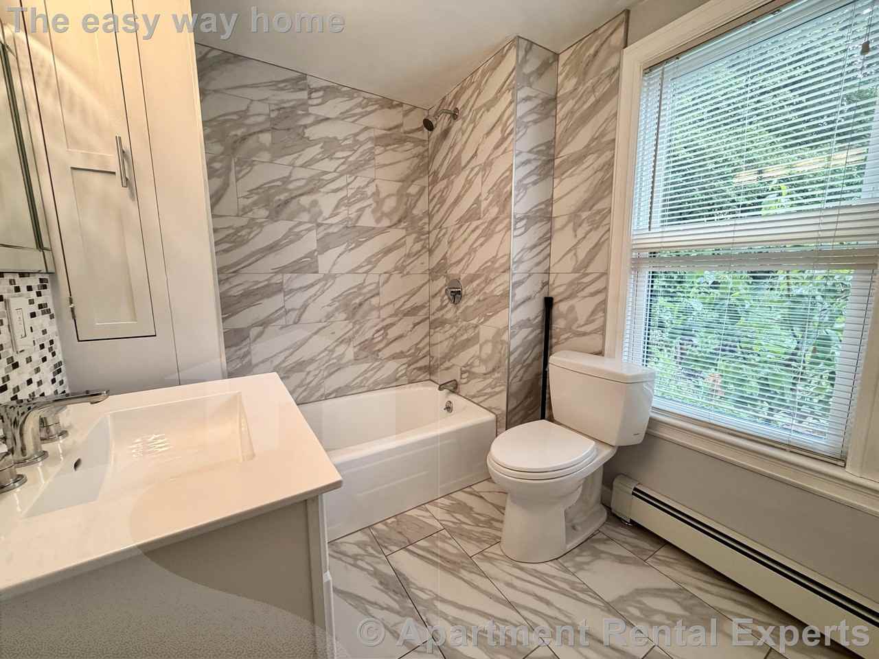 17 Oxford St #1 - Photo 3 of 19