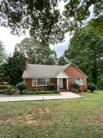 featured image of 1821 Waycross Dr