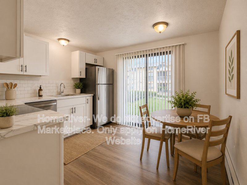 39 E Mayfair Ct #2 - Photo 3 of 21