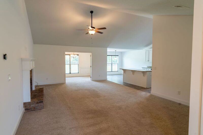 1394 Hardigree Rd - Photo 2 of 35