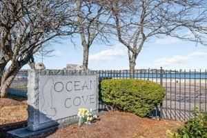 677 Quincy Shore Dr ##112 - Photo 4 of 26