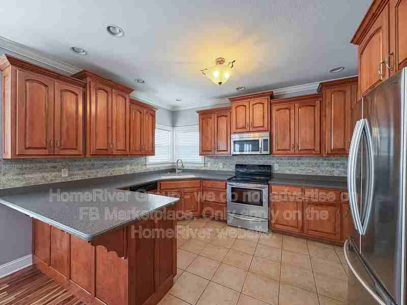 5721 Caney Ridge Cir - Photo 3 of 21