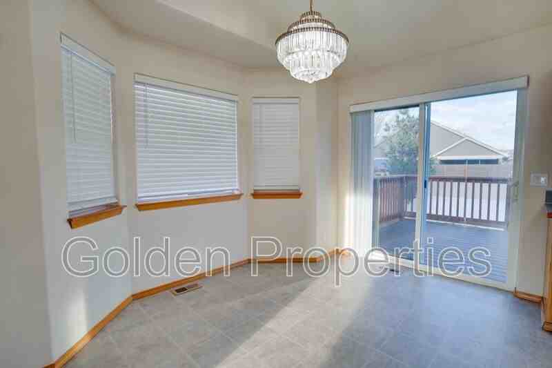 7488 N Courcelles Pkwy - Photo 4 of 18
