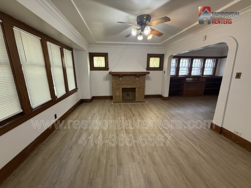 5435 N 40th St - Photo 2 of 10