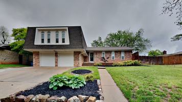 featured image of 908 East Dr