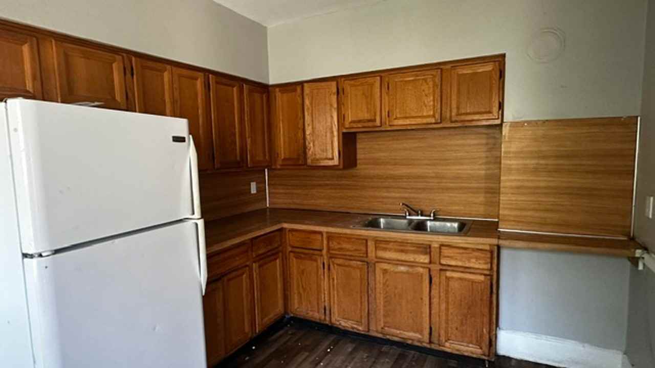 Nice Cozy upstairs unit - Photo 5 of 5