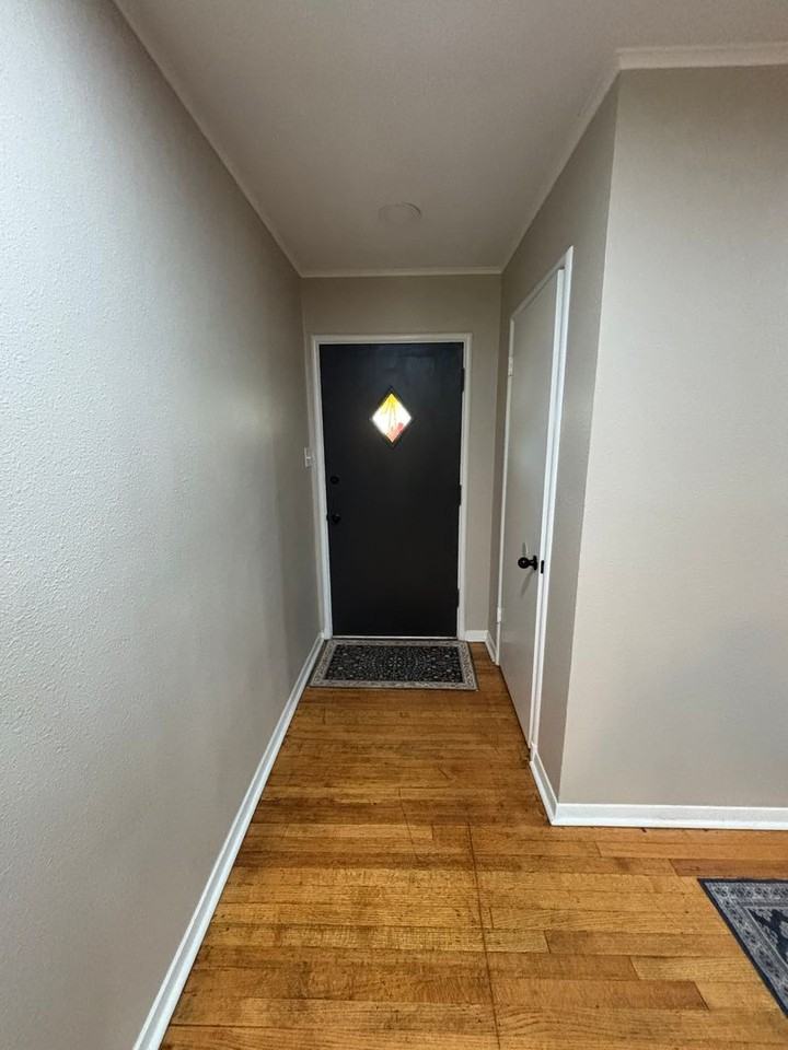 125 Charles Ave - Photo 2 of 18