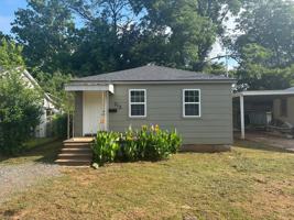 featured image of 213 Kelly St
