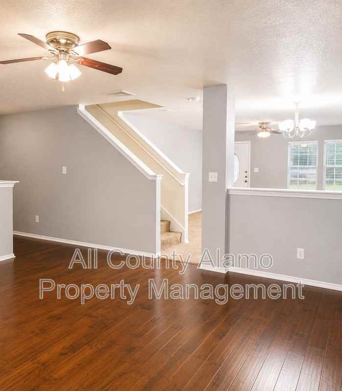 9631 Sandflat Pass - Photo 6 of 32