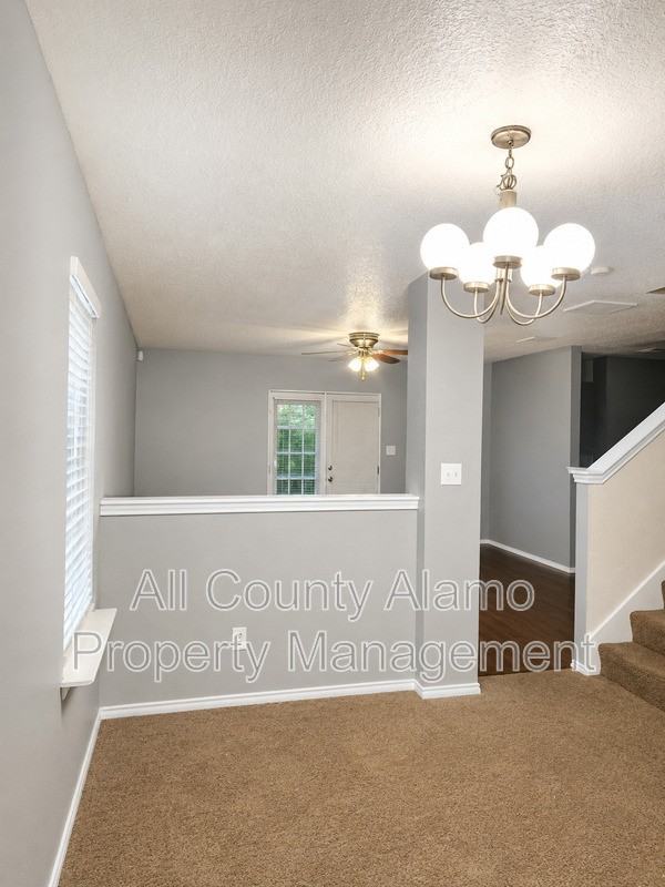 9631 Sandflat Pass - Photo 7 of 32