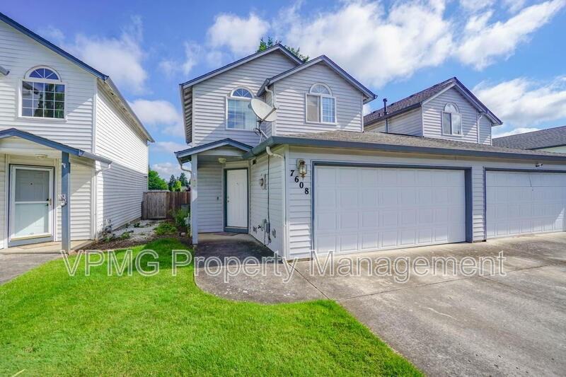 7608 Ne 52nd St - Photo 2 of 29
