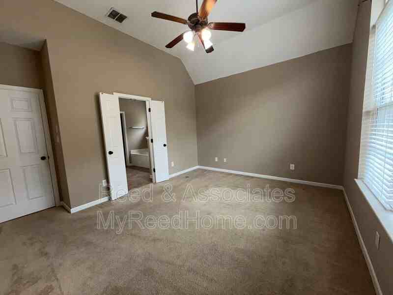 7209 Grapetree Trl - Photo 6 of 11