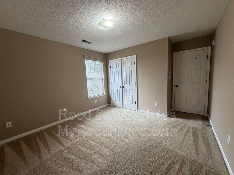 7209 Grapetree Trl - Photo 7 of 11