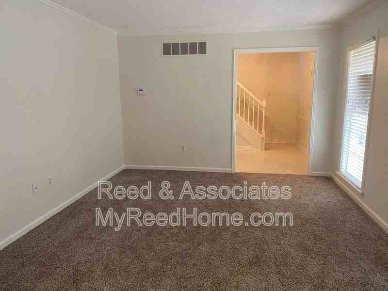 8403 Pine Valley Ln - Photo 4 of 14