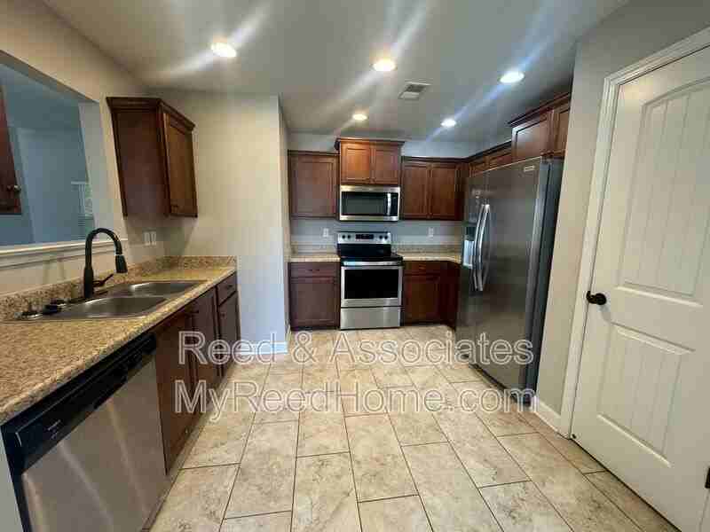 1369 Switzer Cv - Photo 5 of 13