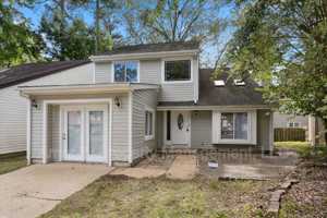 featured image of 717 Ninebark Ct