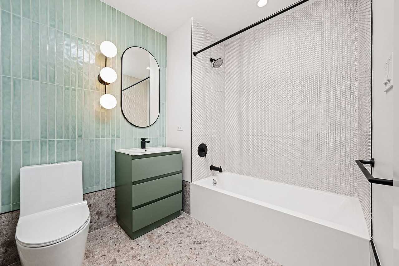 138 Bruckner Blvd #21088 - Photo 2 of 6